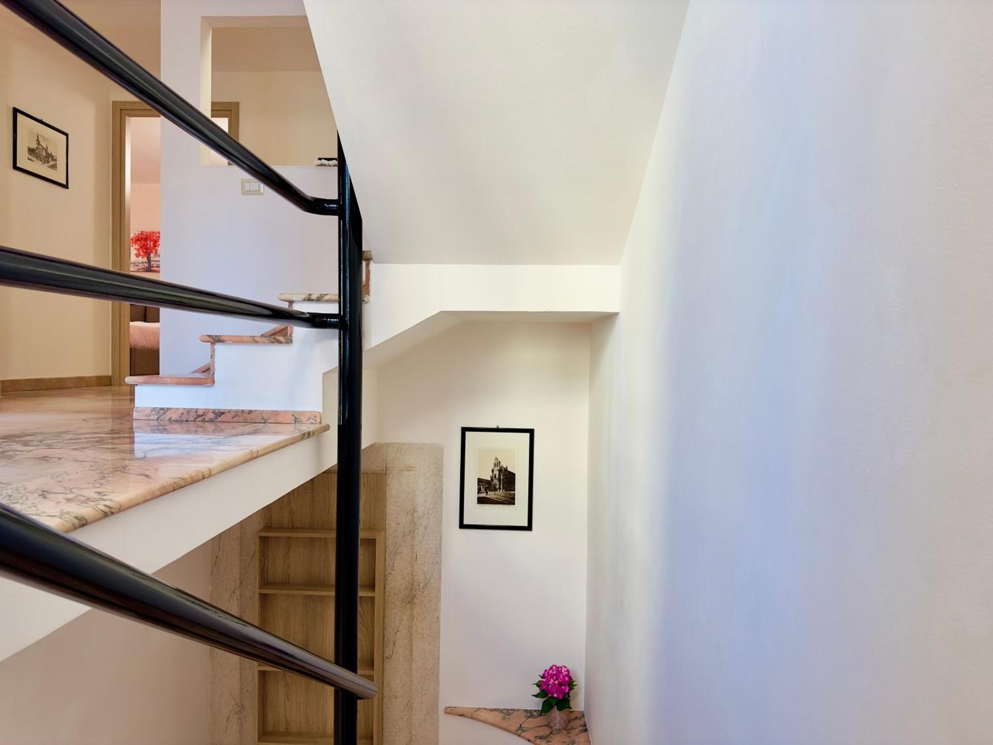 Unique Rooms In Centro Citta Bagno Privato E Climatizzatore Raguse Extérieur photo