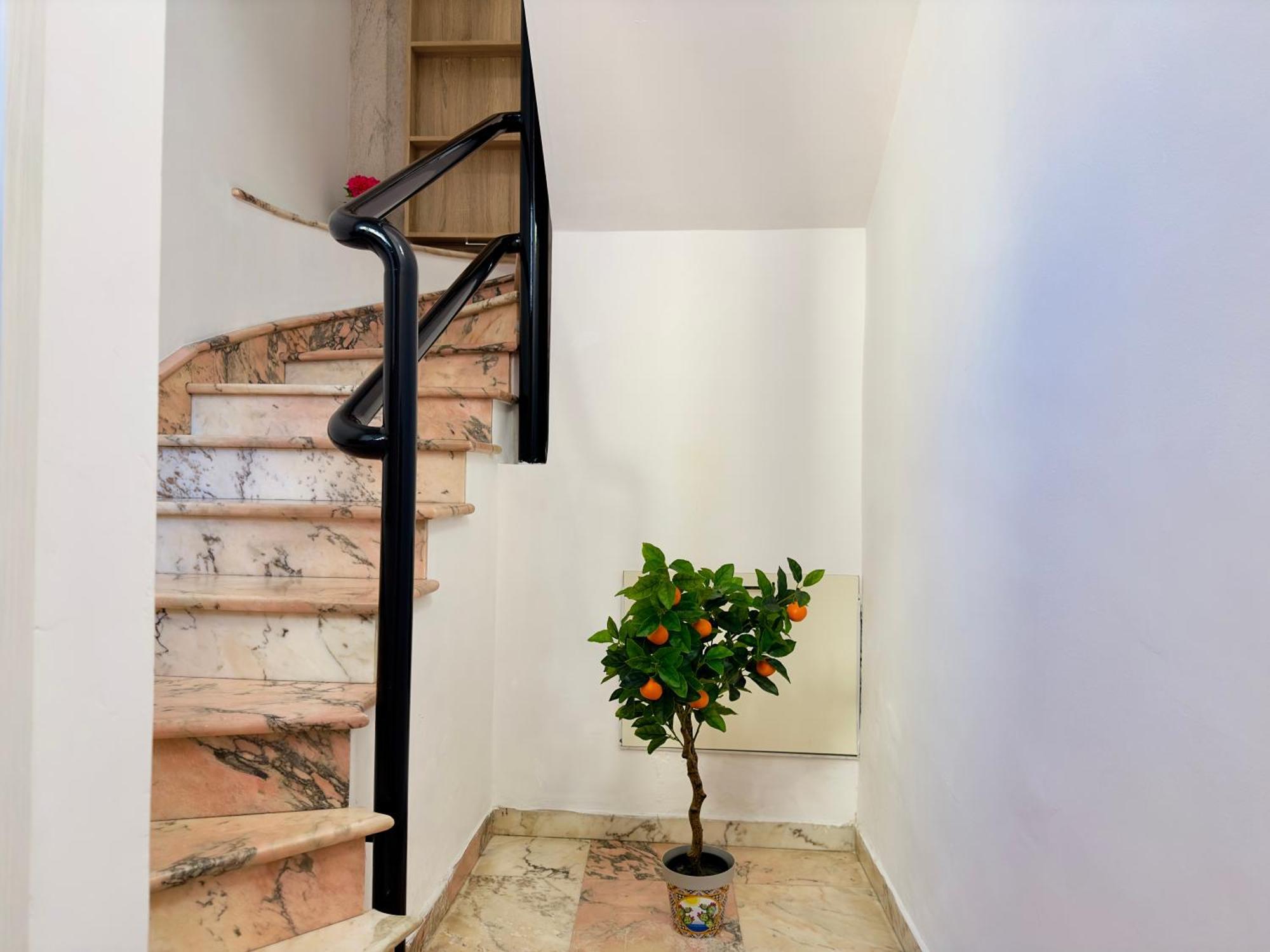 Unique Rooms In Centro Citta Bagno Privato E Climatizzatore Raguse Extérieur photo